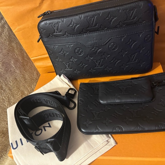 Louis Vuitton Black Messenger Bag with Monogram Embossed Leather - Picture 1 of 5